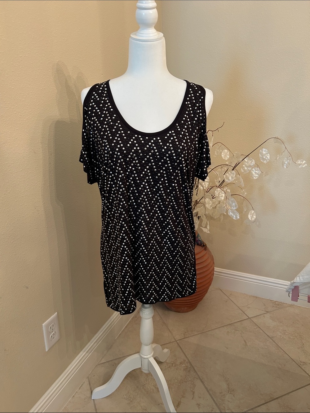 Michael Kors Scoop Neck Cold-Shoulder Top with Silver Chevron Dot Pattern